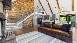 Gray Fox Lodge by AvantStay - 9