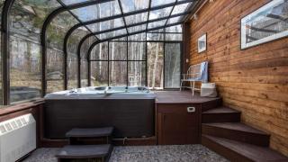 Condor by AvantStay Gorgeous Mountain Home w Hot Tub Sauna - 0