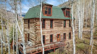 Condor by AvantStay Gorgeous Mountain Home w Hot Tub Sauna - 9