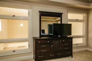 2BR Penthouse • Gym • Secure Parking • Harbor - 3