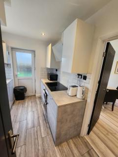 Beautiful, 2 Bedroom House in Tonbridge - 9