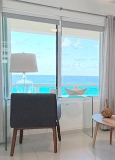 Beachfront Three-Story Coastal Penthouse, 3BR-3BA - 7