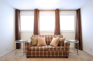 Walk to All-2King Beds-3BA-Washer-Dryer-Highlands - 9