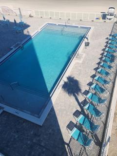 Purple Reign: A Chic, Romantic Oceanfront Getaway - Sleeps 4 - 5