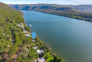 Dorathee Cottage - Pet Friendly - Absolute Waterfront - 8
