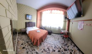 Las Estrellas Hostal - 3