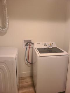 Private One Bedroom Basement Apartment with Separate Entrance - 3