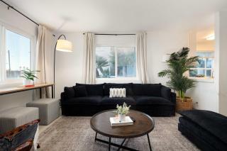 Walk to beach Prime location Villa - 5