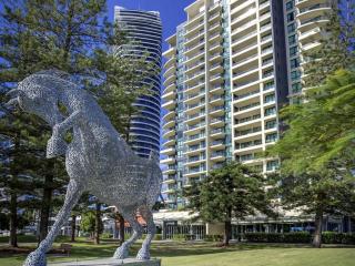 Mantra Broadbeach on the Park - 0