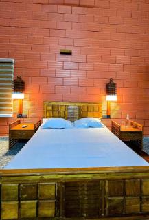 Nellu- Courtyard Poolvilla Organic Farmstay - 6