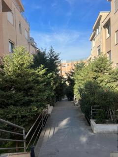 Lake View Apartment Tirana - 9