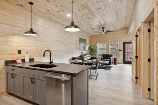 Green & Black Bear Cabins By Beyond Expectations - 6