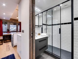 Duplex rénové avec balcon à Val d'Isère, parking inclu - FR-1-862-24 - 5