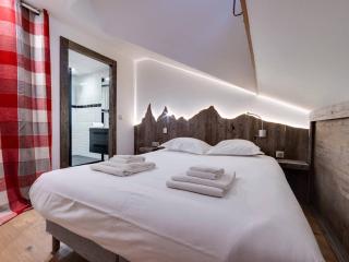 Duplex rénové avec balcon à Val d'Isère, parking inclu - FR-1-862-24 - 1