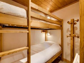 Appartement lumineux 4 pers, Ski aux pieds, Parking couvert - FR-1-862-50 - 2