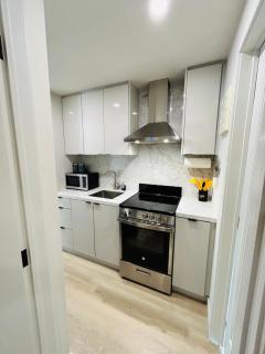 Nestle By The Falls Retreat Niagara Falls - 8