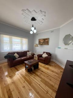 Recently renovated, spacious 3 bedroom home - 7