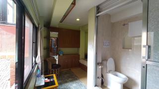 Tranquil Haven with shared kitchen access at greentara heritage home - 4