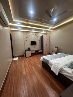 Ambassador Villa - An Experiential Stay - 1