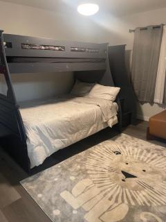 New 3BR in Central Miami Location for Family & Groups - 3