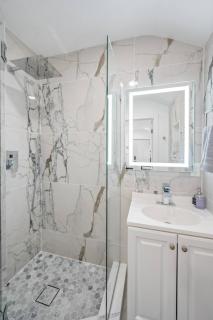 Cozy 1BR house near Design District MIA - 9