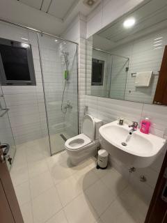 Modern & Elegant Fully Equipped Apartment - Sār - 9