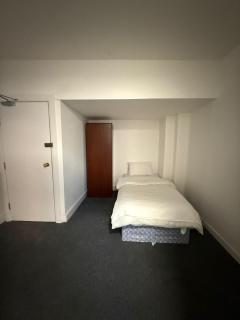 Swanvale Lodge Hotel - 8