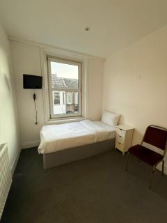 Swanvale Lodge Hotel - 1