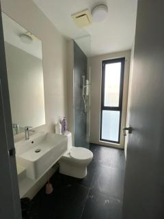 New 2BR Georgetown Warm and Lovely Homestay 10pax-无敌美景两房民宿 Beacon Executive Suite - 5