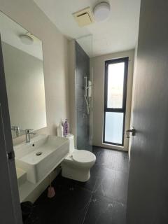 New 2BR Georgetown Warm and Lovely Homestay 10pax-无敌美景两房民宿 Beacon Executive Suite - 3