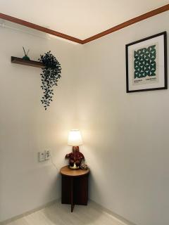 Prime Location Singil Station 1 Minute 3 Bedroom Home with Movie Screen - 7