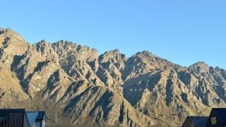 Luxurious Stay with Mountain Views - Queenstown - 5