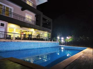 Modern Classic 2BHK Apartments in Vagator by MaxStays - 2