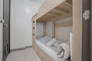 Modern and Spacious 3BR Home near Solaire & Okada - 8