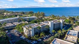 Kihei Akahi C418- Partial oceanview, AC, 1bedroom, across from beach - 4