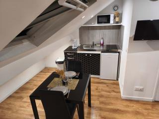 Budget apart with parking - 8