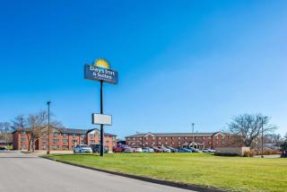 Days Inn & Suites by Wyndham Des Moines Airport - Des Moines - 7