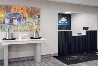 Baymont by Wyndham Davenport - 5