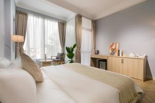 Chill Hill Staycation - 0