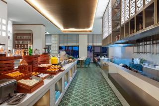 Days Hotel by Wyndham Leshan Downtown - 4