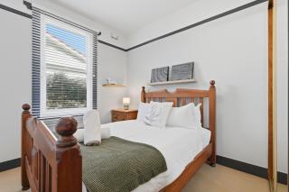 Poets View - 3 Bedroom House - 3