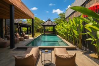 4 BR Retreat Villa - Beach Access - 4