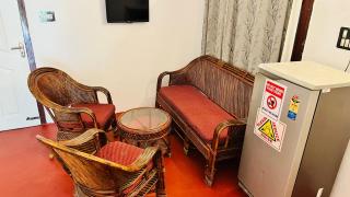 White Villa Guest House - 4