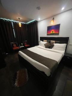 Vella marina Group of Hotel upper city heart # Free Parking-cricket stadium 10 km-Mcleodganj 2 km- Bhagsunag 4 - Dharamshala - 3