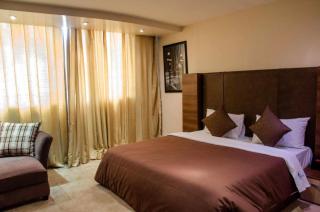 Li Tour International Hotel - 8