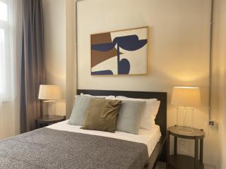 Stylish Flat Near Galata Tower Easy Metro Access - 3