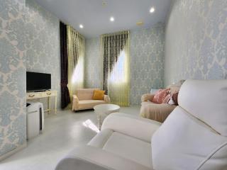 一棟貸しゲストハウス マリドール - 0