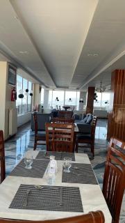 Hills view hotel and restaurant - 3