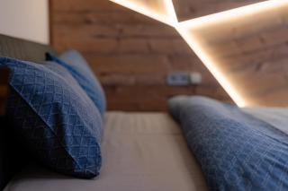 1 minute to main Street Grafa, NDK, FREE Parking, 3BDR - 1