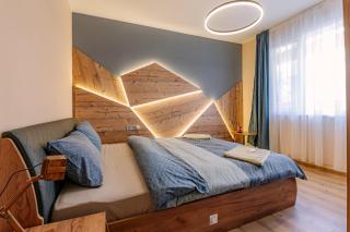 1 minute to main Street Grafa, NDK, FREE Parking, 3BDR - 8